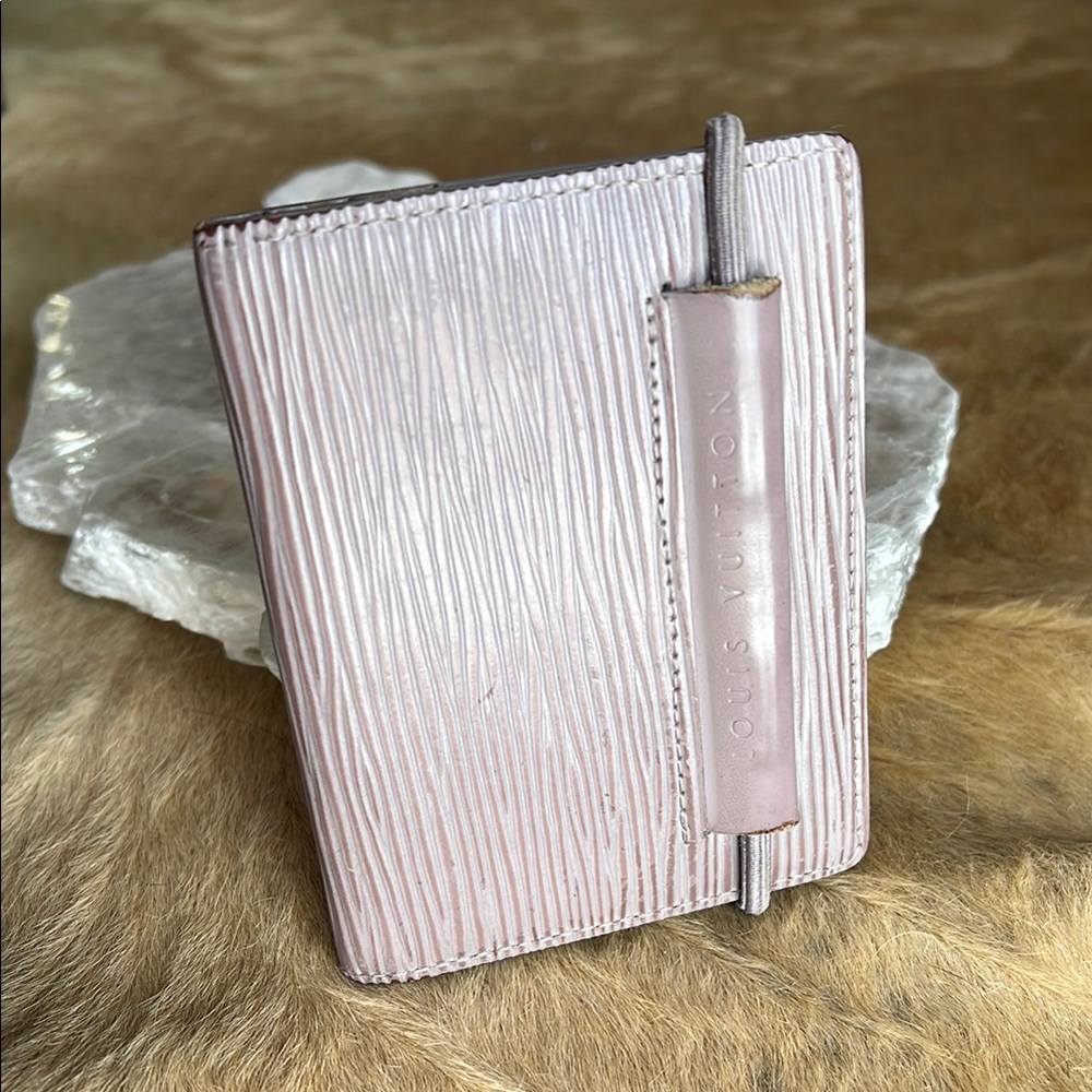 Louis Vuitton Vintage Grey Lavender Epi Pocket Organizer
